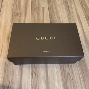 Gucci shoe box